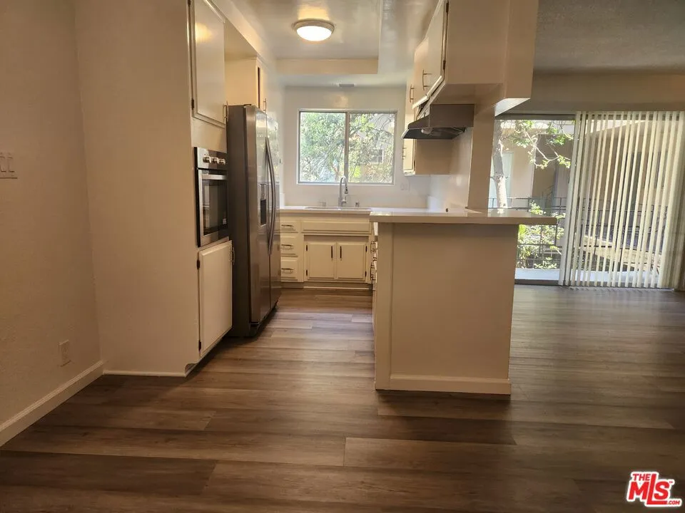 8531 Alcott Street #204 Los Angeles, CA 90035