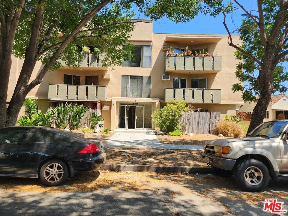 8531 Alcott Street #204 Los Angeles, CA 90035