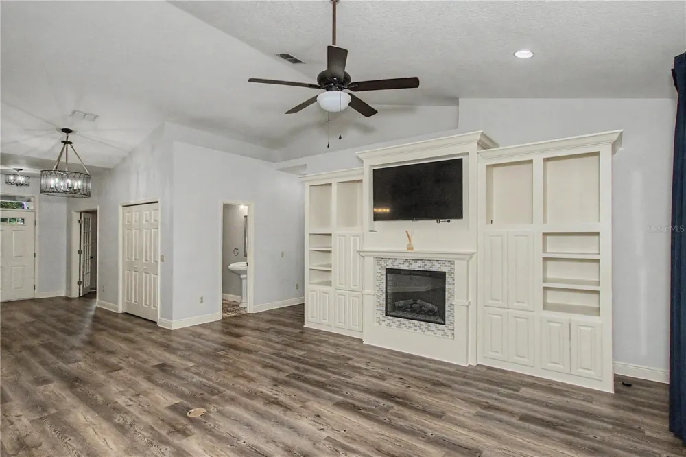 5045 SW 2ND AVENUE ocala, FL 34471