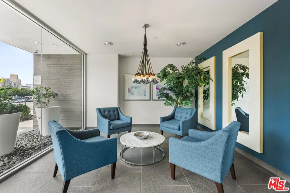 7857 W Manchester Avenue #201 Playa del Rey, CA 90293