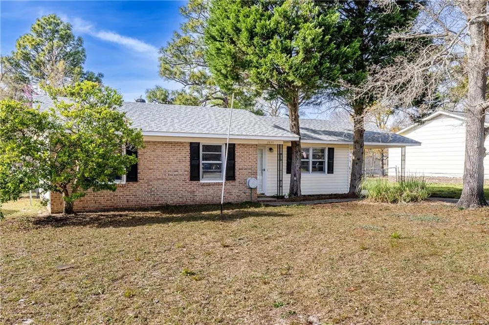 3636 Metric Drive Hope Mills, NC 28348