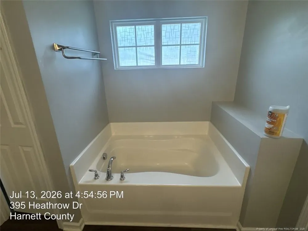 395 Heathrow Drive Spring Lake, NC 28390