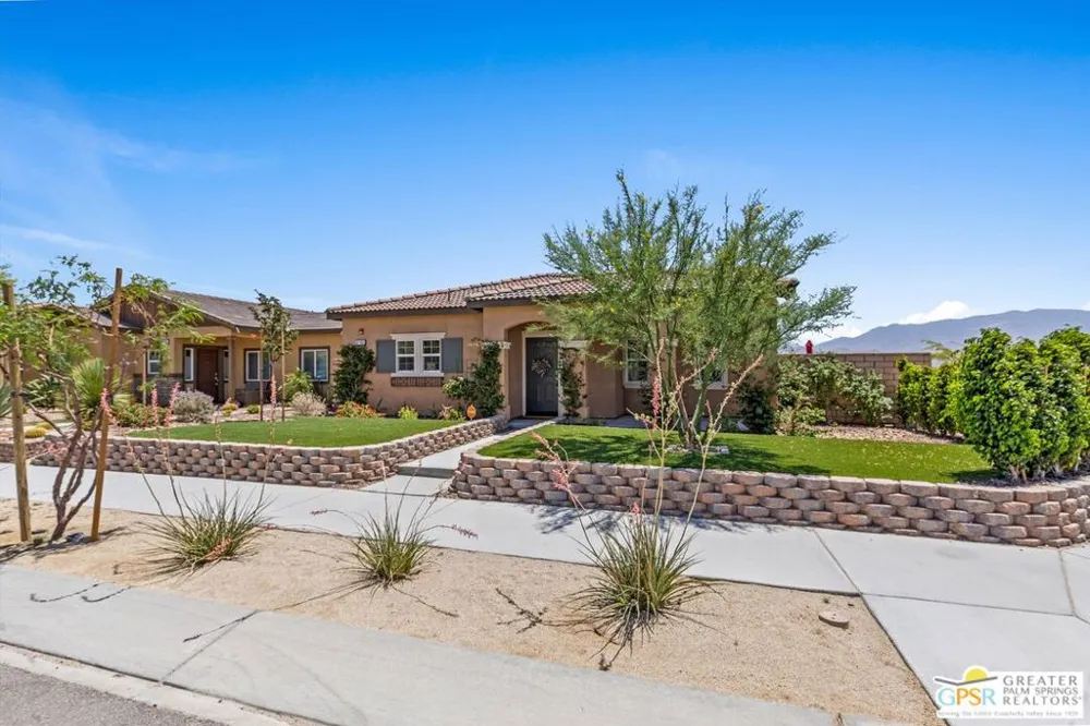 67353 Rio Naches Road Cathedral City, CA 92234