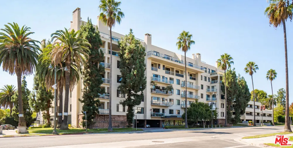 4460 Wilshire Boulevard #207 Los Angeles, CA 90010