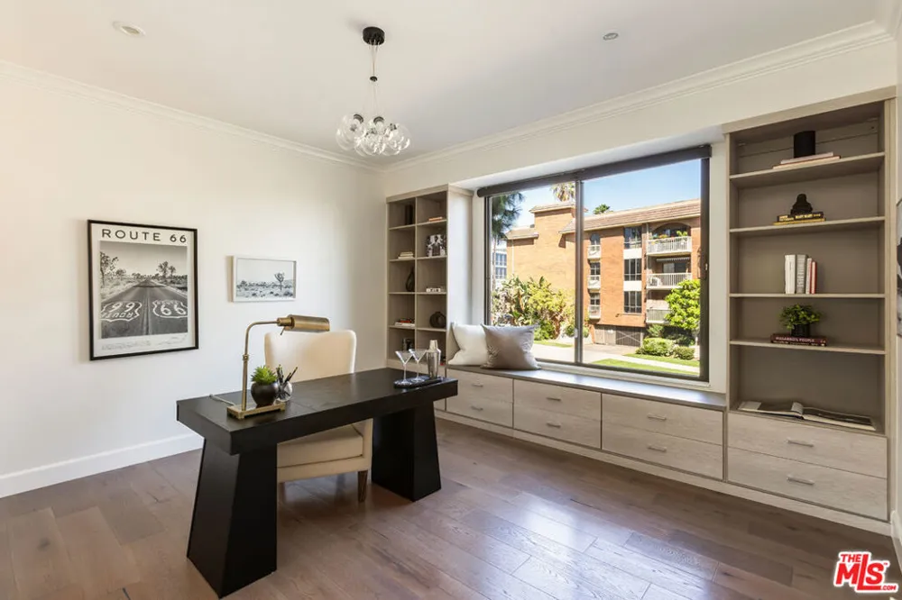 4460 Wilshire Boulevard #207 Los Angeles, CA 90010