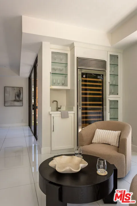 4460 Wilshire Boulevard #207 Los Angeles, CA 90010