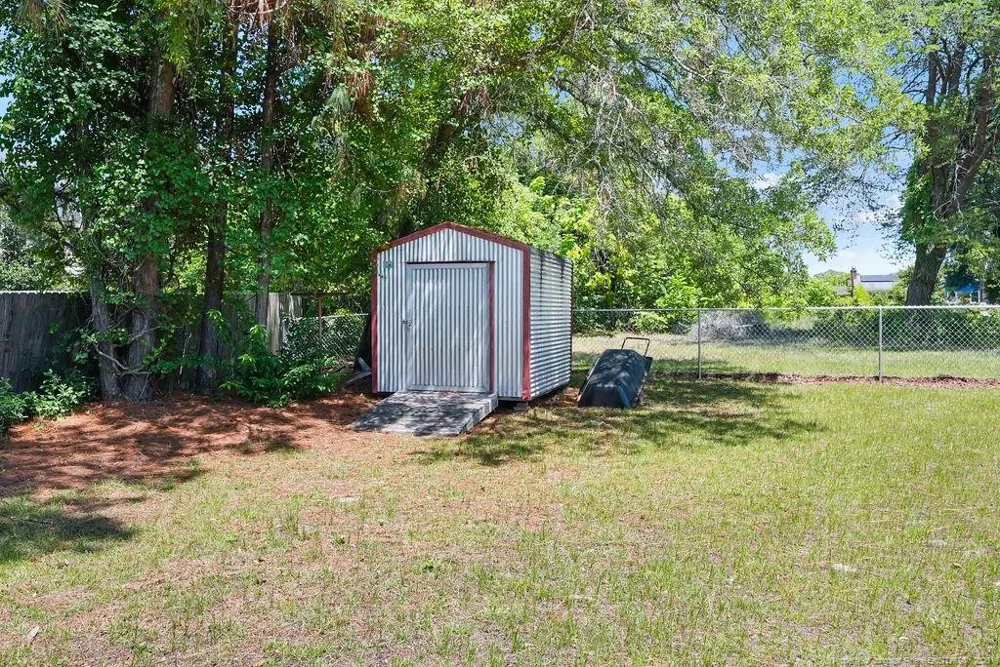 5998 Love Court Hope Mills, NC 28348