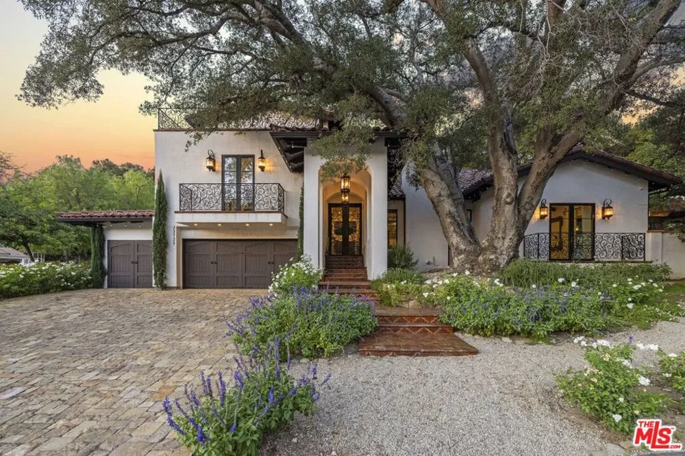 23725 La Salle Canyon Road Newhall, CA 91321