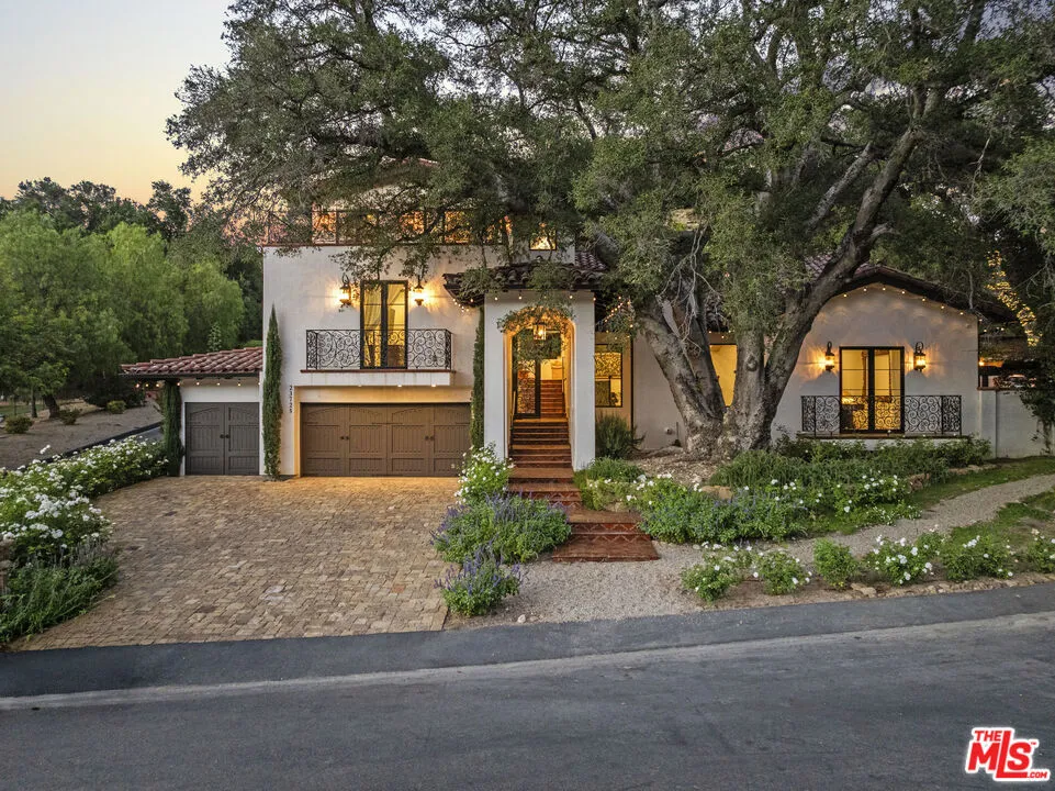 23725 La Salle Canyon Road Newhall, CA 91321