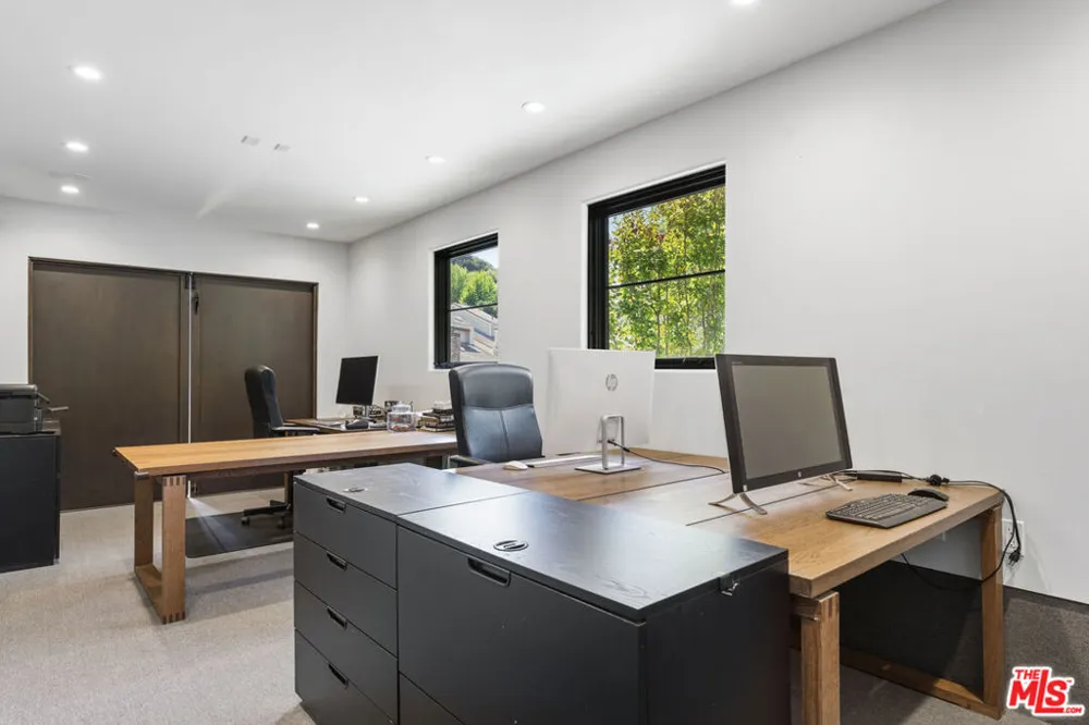 23725 La Salle Canyon Road Newhall, CA 91321