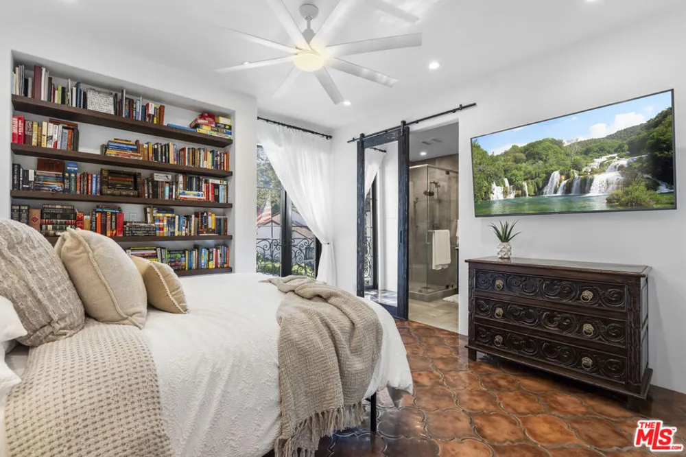 23725 La Salle Canyon Road Newhall, CA 91321