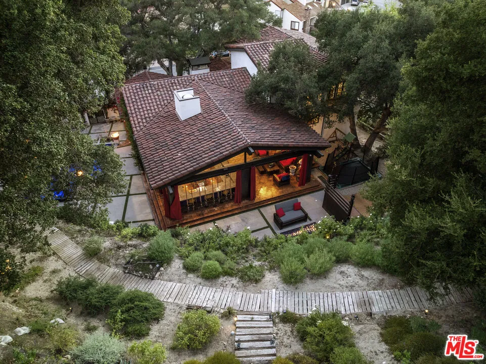 23725 La Salle Canyon Road Newhall, CA 91321