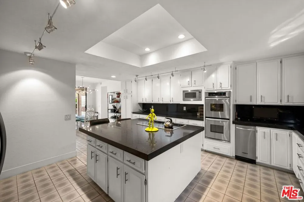 1650 E Murray Canyon Drive Palm Springs, CA 92264