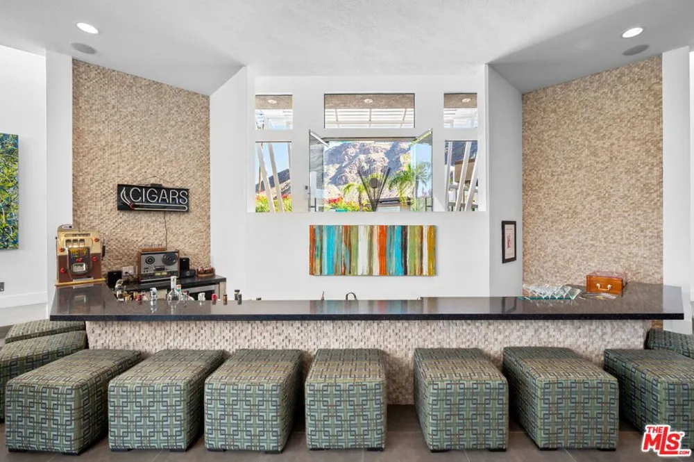 1650 E Murray Canyon Drive Palm Springs, CA 92264