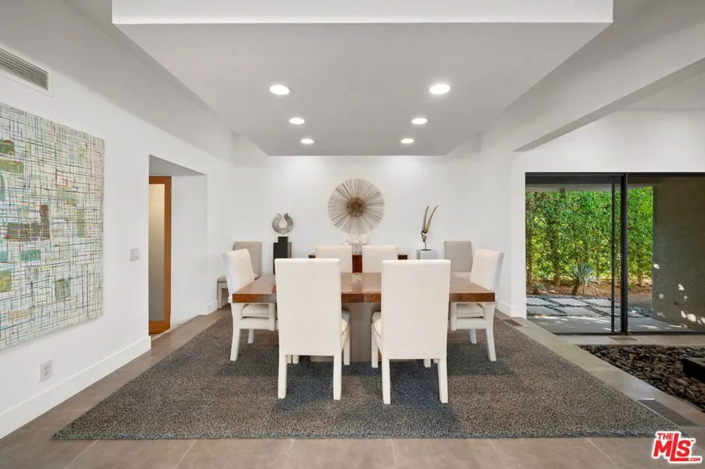 1650 E Murray Canyon Drive Palm Springs, CA 92264