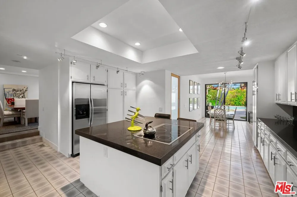 1650 E Murray Canyon Drive Palm Springs, CA 92264