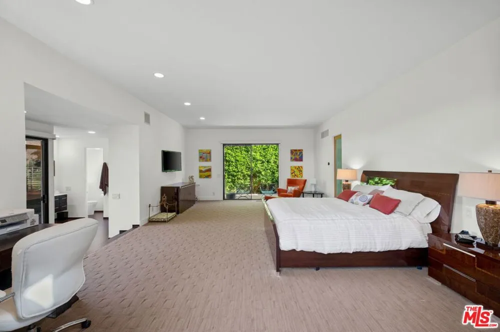 1650 E Murray Canyon Drive Palm Springs, CA 92264