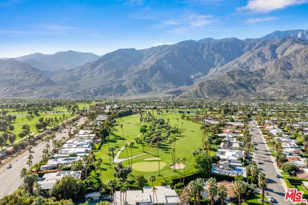 1650 E Murray Canyon Drive Palm Springs, CA 92264