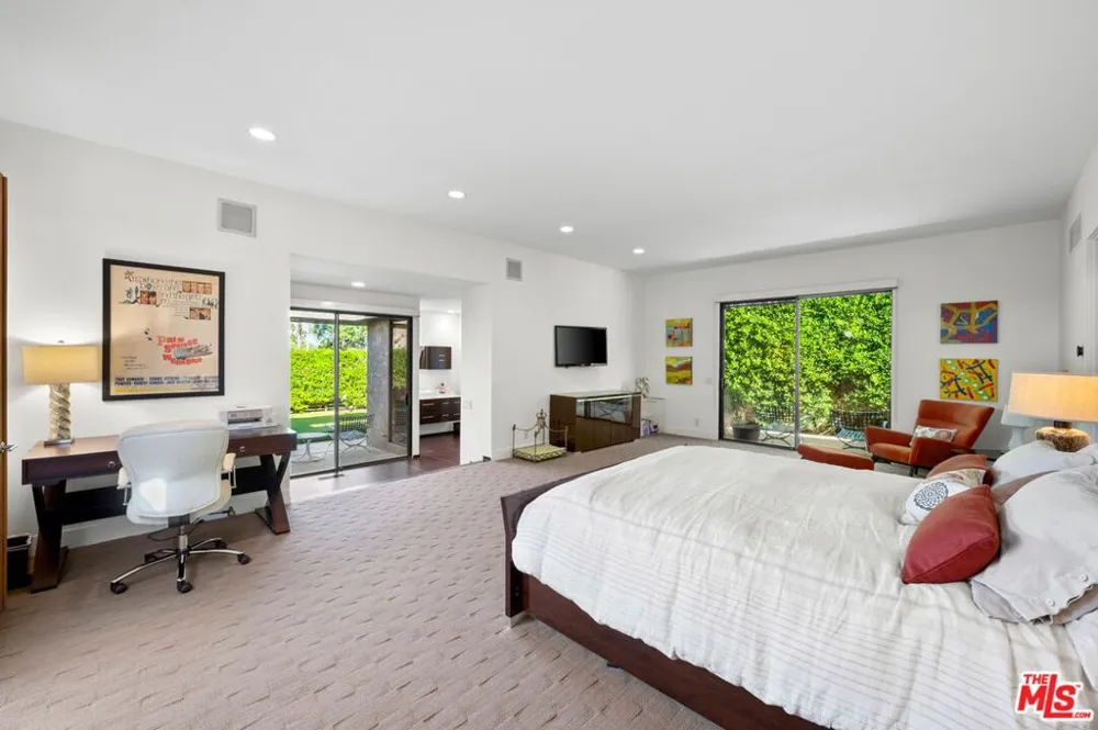 1650 E Murray Canyon Drive Palm Springs, CA 92264