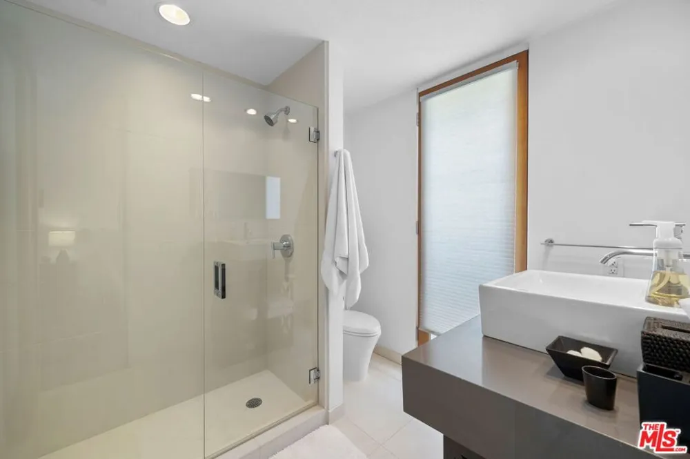 1650 E Murray Canyon Drive Palm Springs, CA 92264