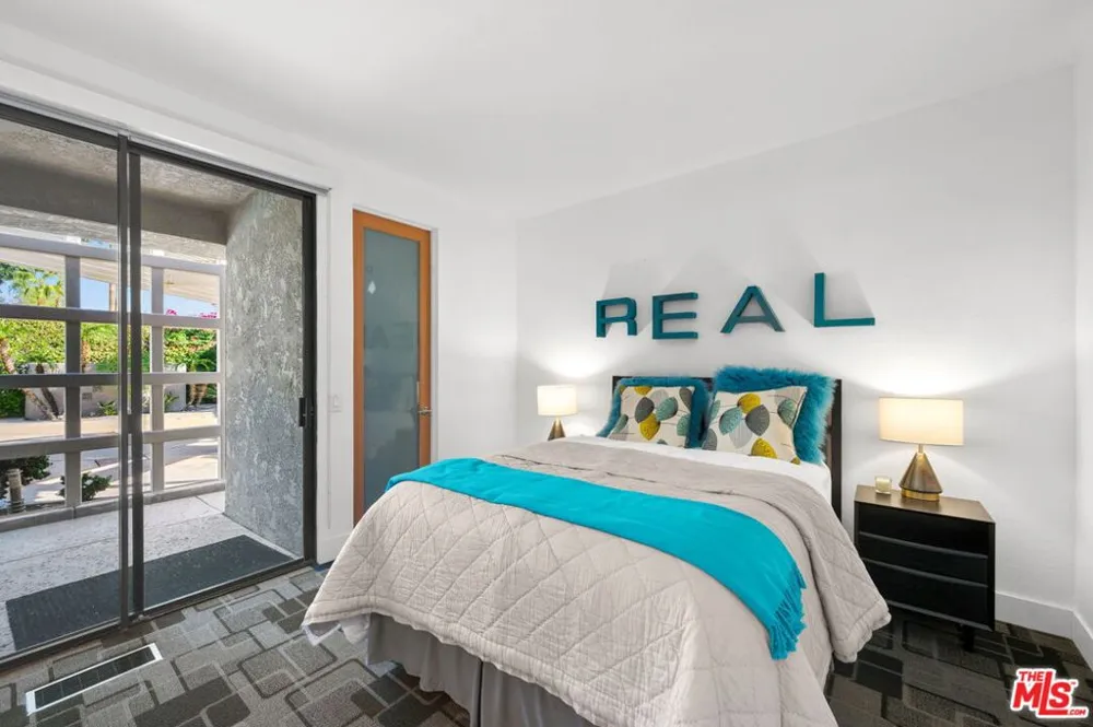 1650 E Murray Canyon Drive Palm Springs, CA 92264