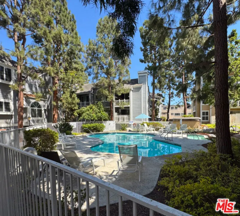 8505 Gulana Avenue #4206 Los Angeles, CA 90293