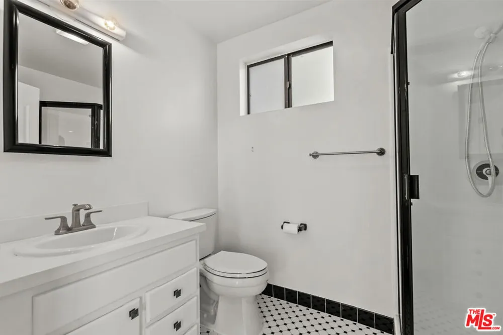 3665 ALTA MESA DRIVE Studio City, CA 91604