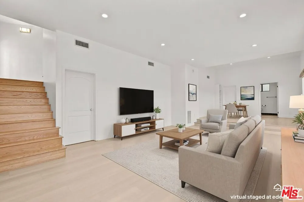 3665 ALTA MESA DRIVE Studio City, CA 91604