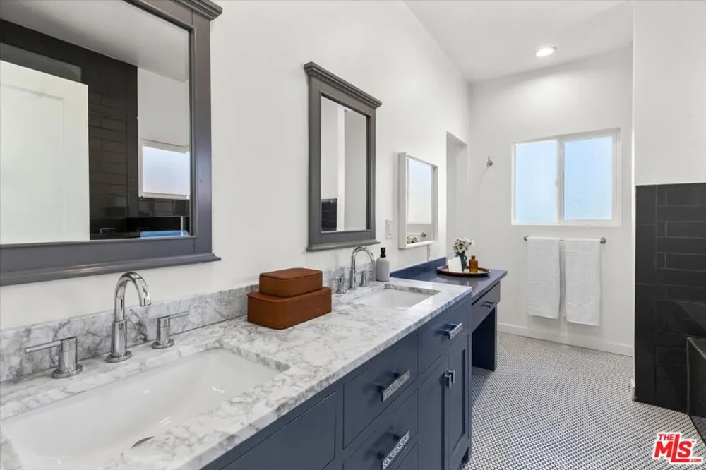 5152 Hartwick Street Los Angeles, CA 90041