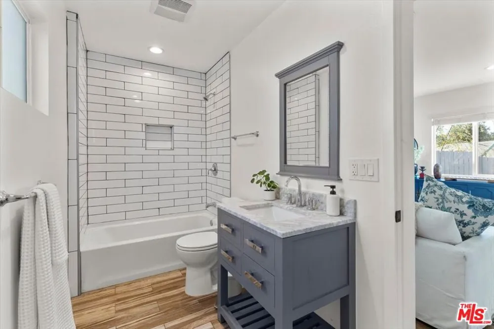 5152 Hartwick Street Los Angeles, CA 90041