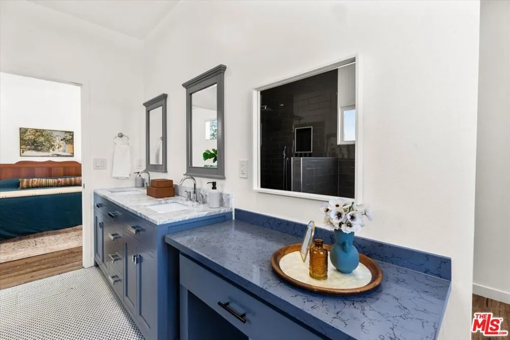 5152 Hartwick Street Los Angeles, CA 90041
