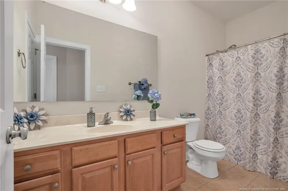5817 Lady Way Hope Mills, NC 28348