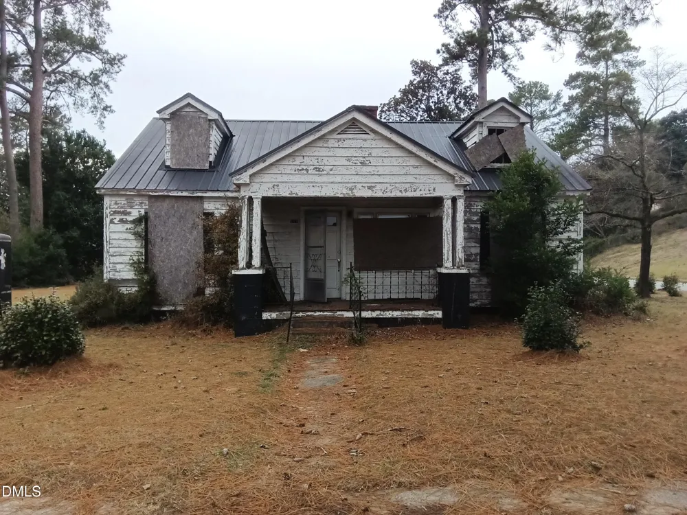 112 Secrest Street Kinston, NC 28501
