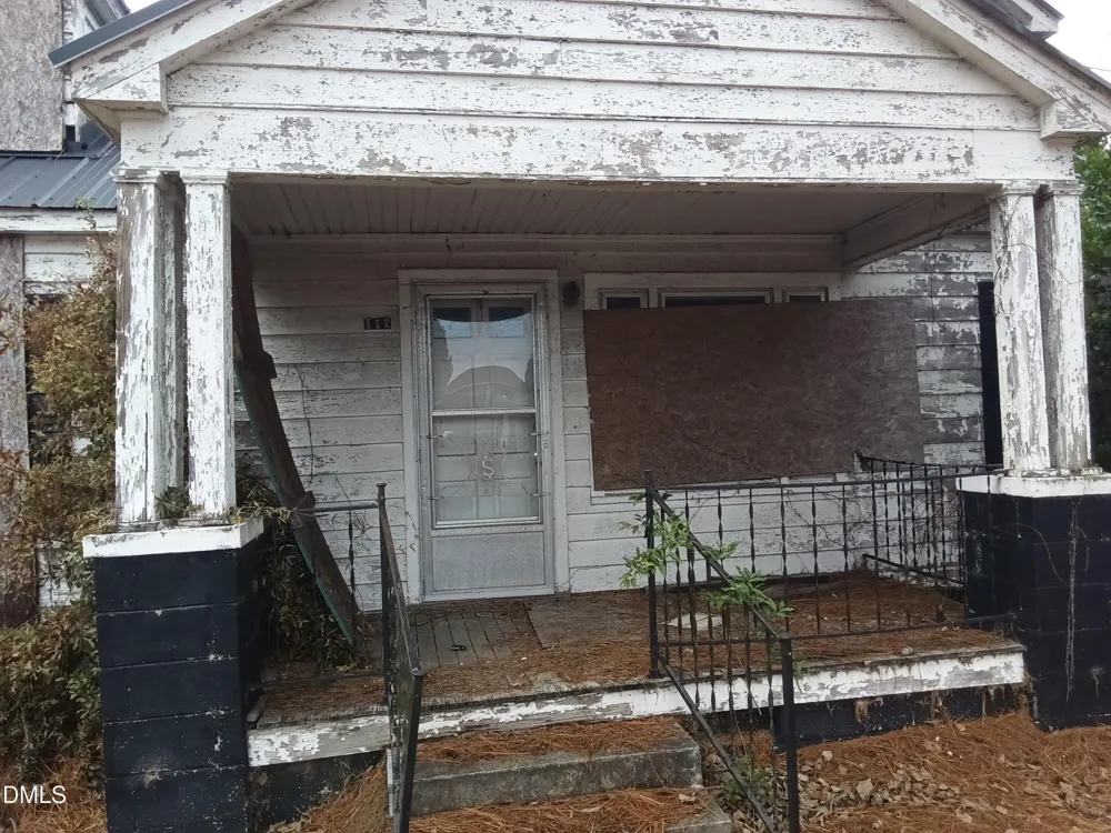 112 Secrest Street Kinston, NC 28501