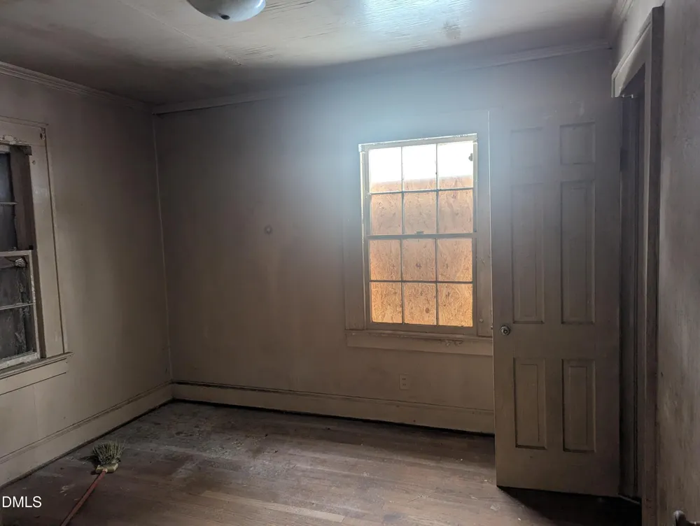 112 Secrest Street Kinston, NC 28501