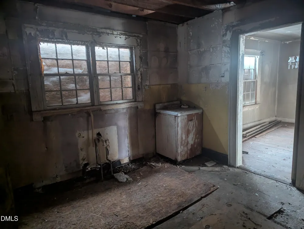 112 Secrest Street Kinston, NC 28501