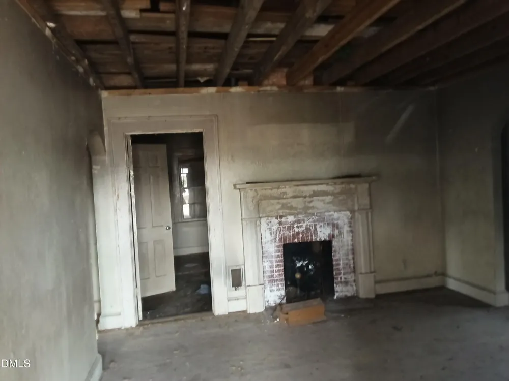 112 Secrest Street Kinston, NC 28501