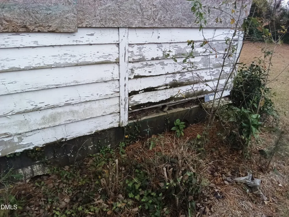 112 Secrest Street Kinston, NC 28501