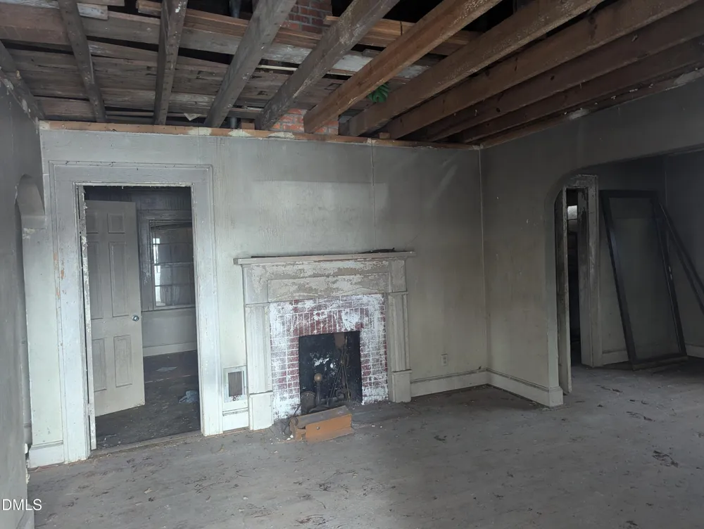 112 Secrest Street Kinston, NC 28501