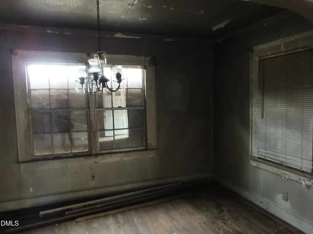 112 Secrest Street Kinston, NC 28501