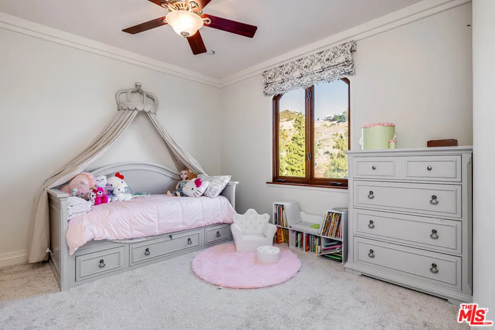 55 Coolwater Road Bell Canyon, CA 91307