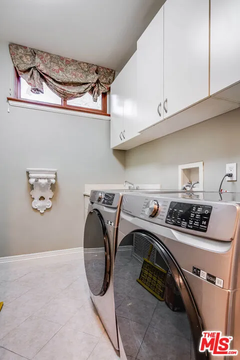 55 Coolwater Road Bell Canyon, CA 91307