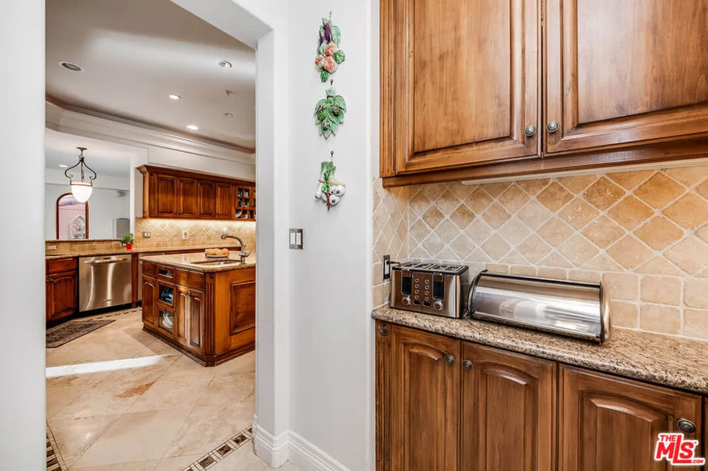 55 Coolwater Road Bell Canyon, CA 91307