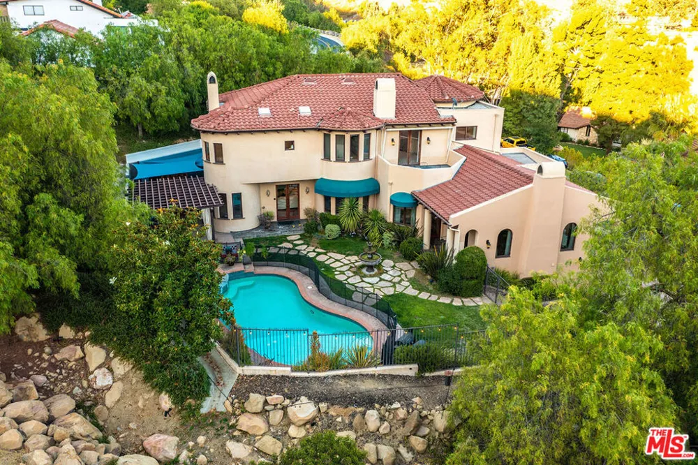 55 Coolwater Road Bell Canyon, CA 91307