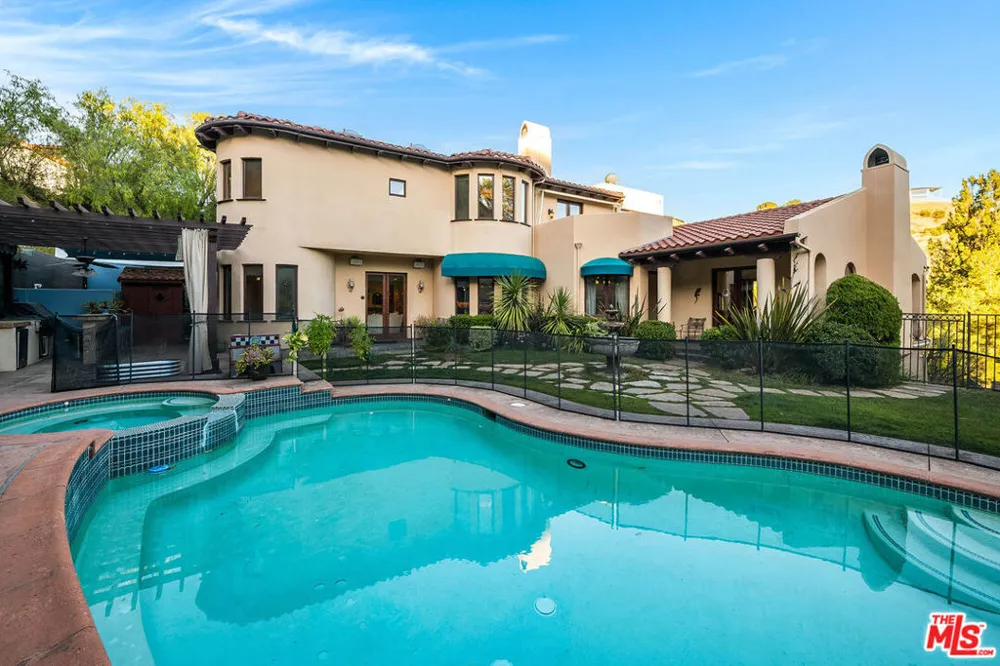 55 Coolwater Road Bell Canyon, CA 91307