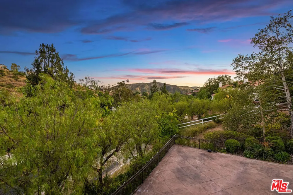 55 Coolwater Road Bell Canyon, CA 91307