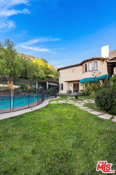 55 Coolwater Road Bell Canyon, CA 91307