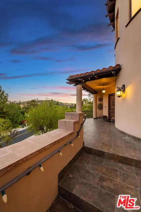 55 Coolwater Road Bell Canyon, CA 91307