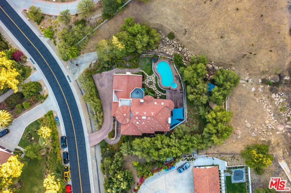 55 Coolwater Road Bell Canyon, CA 91307