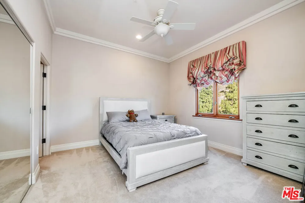 55 Coolwater Road Bell Canyon, CA 91307
